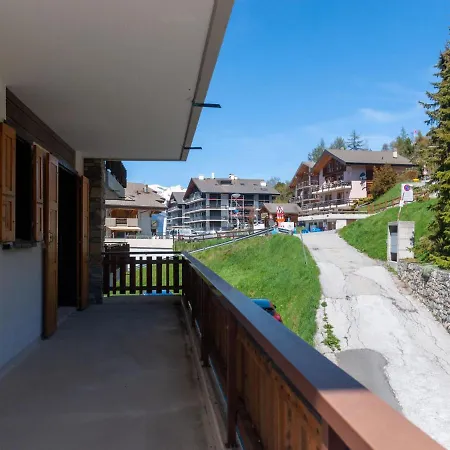 Les Cretes 1-4 By Interhome شقة